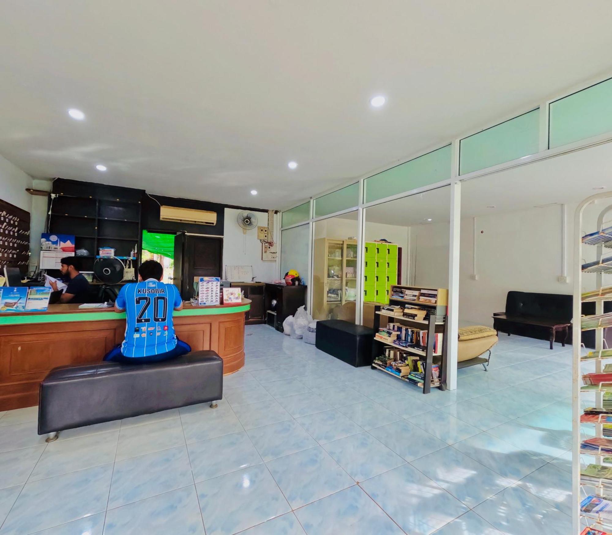Lanta Palm Beach Resort , Beach Bungalow - Ко-Ланта Экстерьер фото