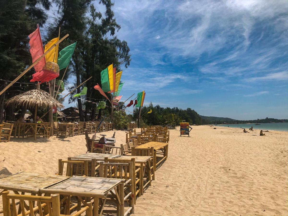 Lanta Palm Beach Resort , Beach Bungalow - Ко-Ланта Экстерьер фото